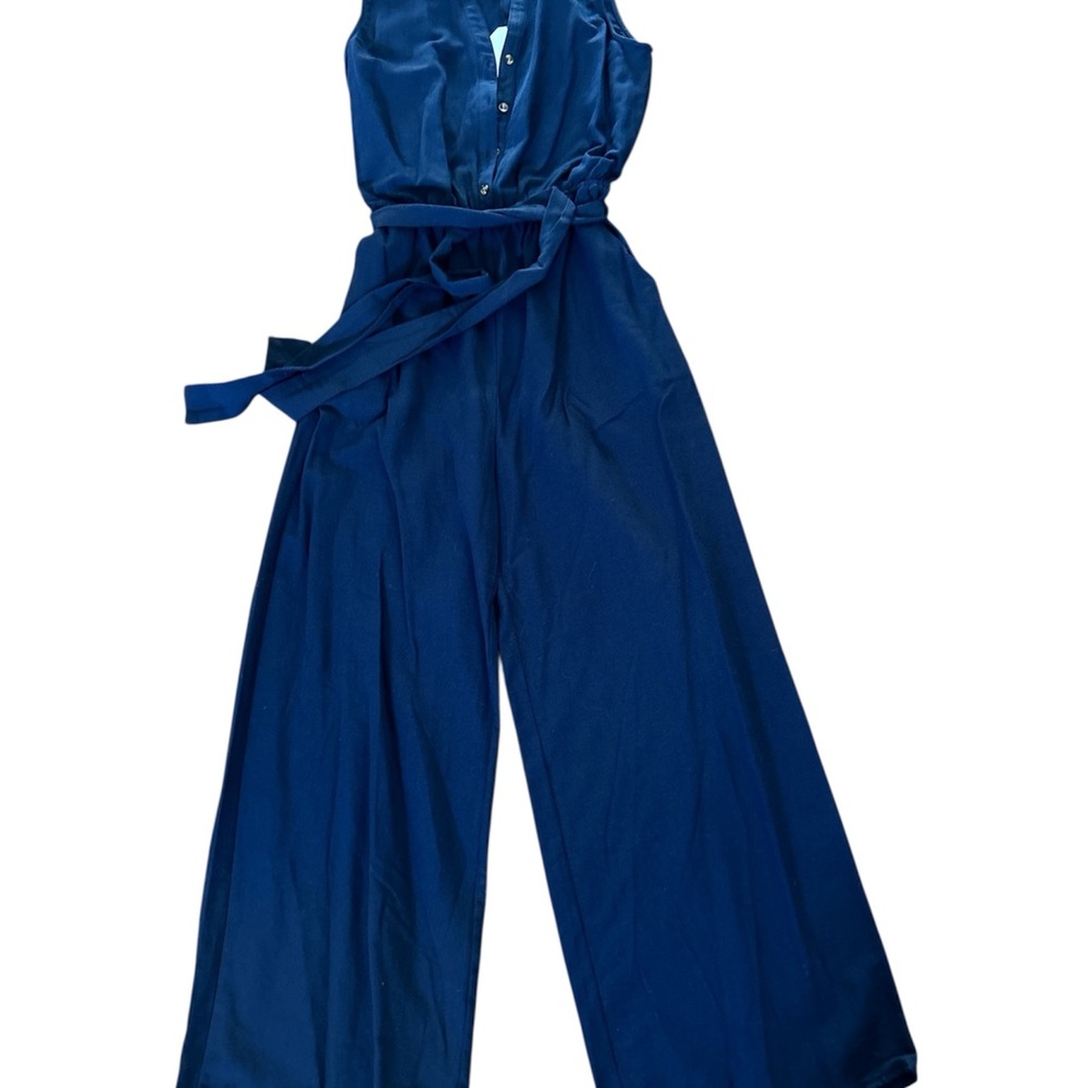 Chic Navy Sleeveless Jumpsuit